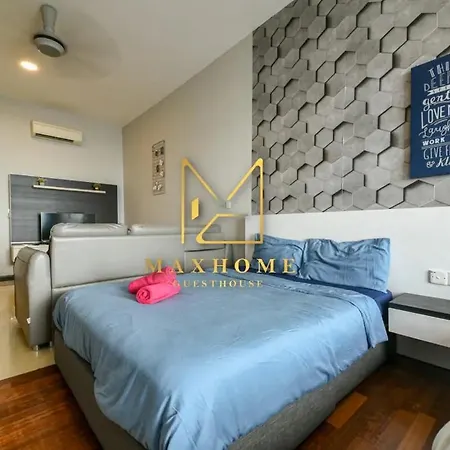 Maxhome Cozy At Silverscape Residence Melaka Exterior photo