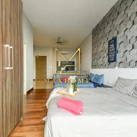 Maxhome Cozy At Silverscape Residence Melaka Exterior photo