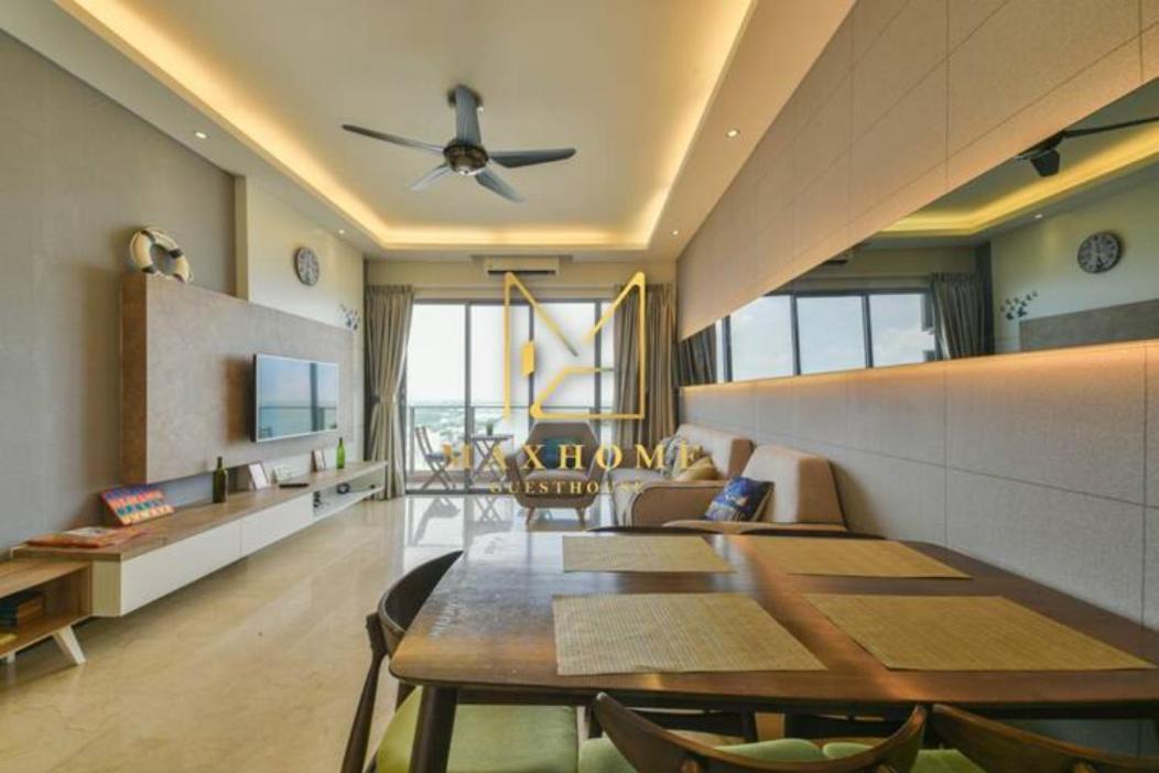 Maxhome Cozy At Silverscape Apartment