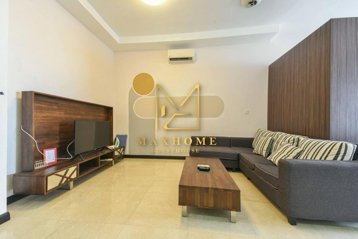 Maxhome Cozy At Silverscape Apartment *