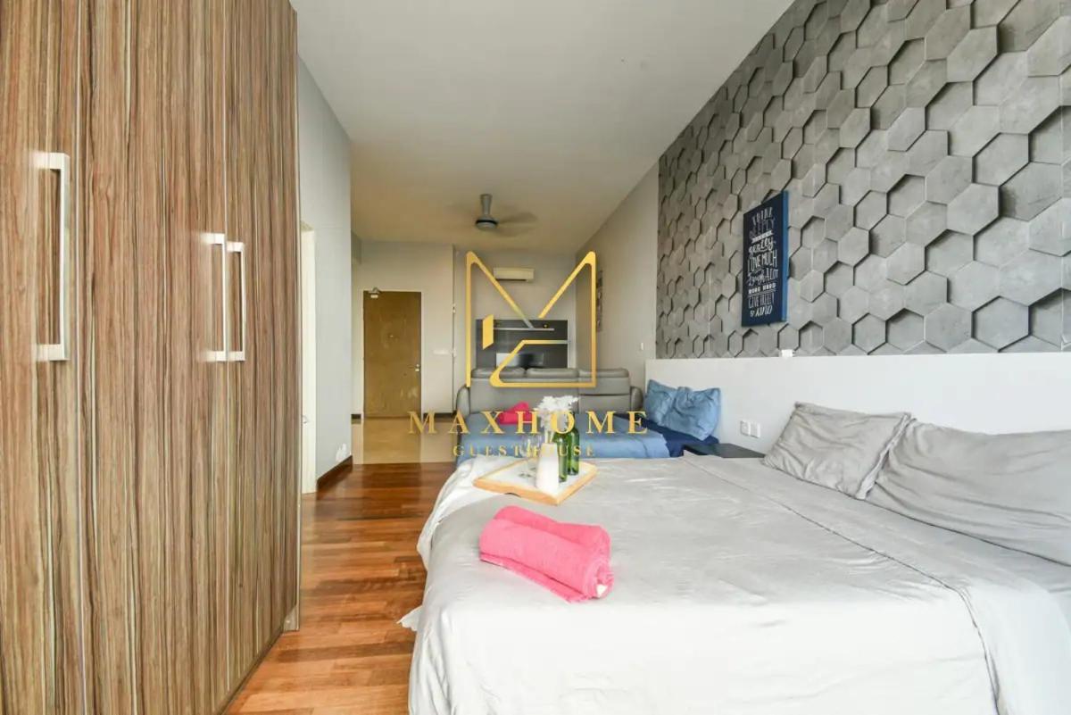 Maxhome Cozy At Silverscape Apartment *